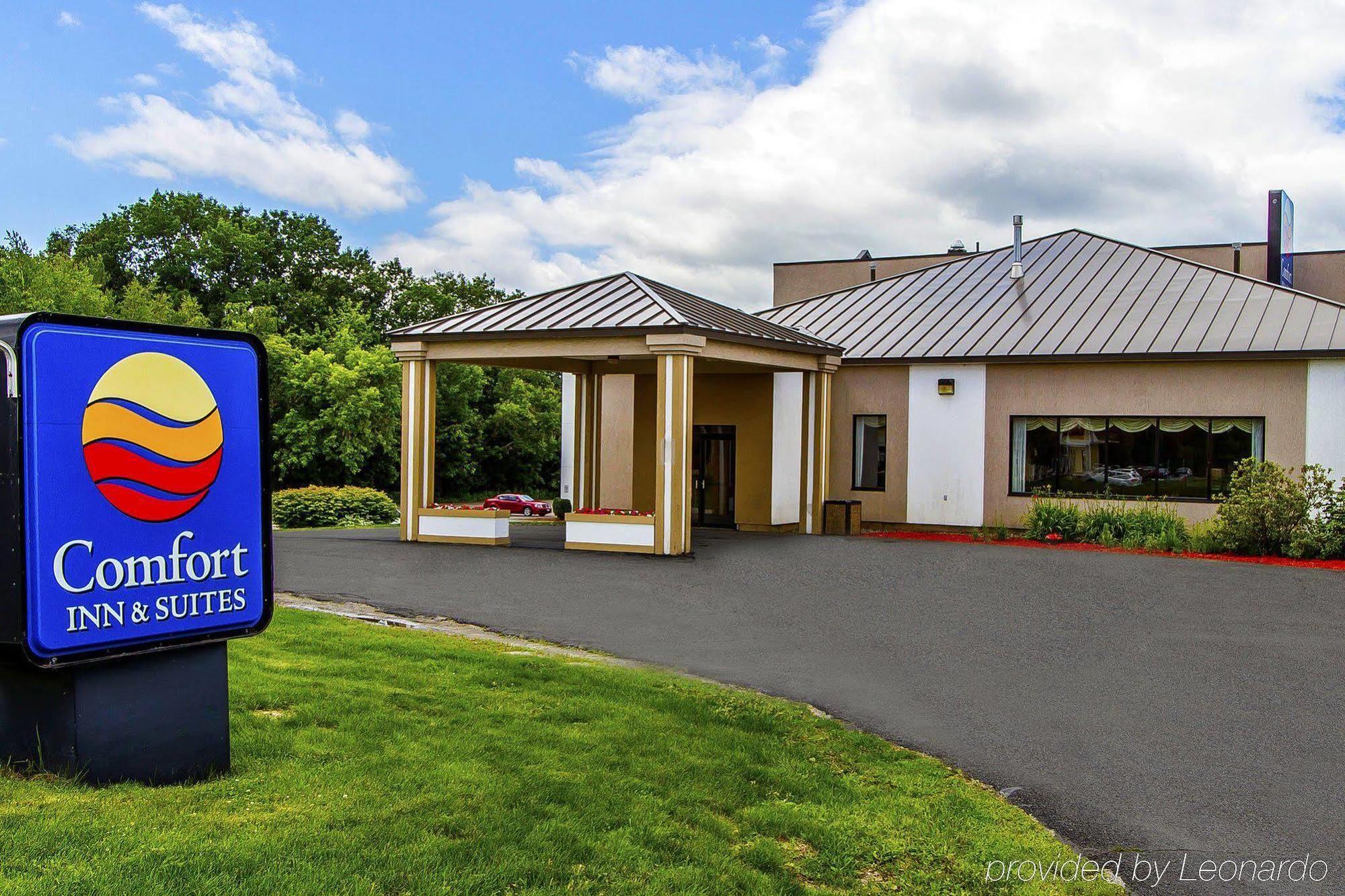 Holiday Inn Express & Suites Waterville - North By Ihg Экстерьер фото