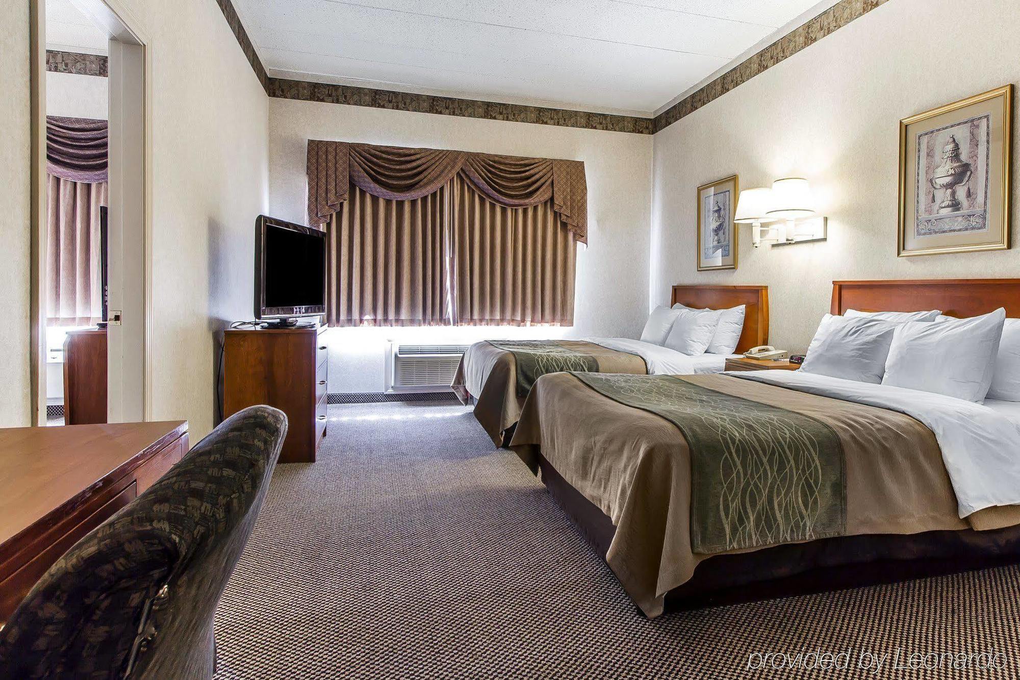 Holiday Inn Express & Suites Waterville - North By Ihg Экстерьер фото